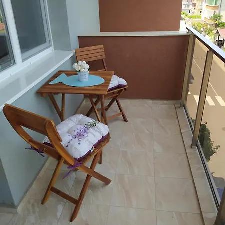 Apartment White град