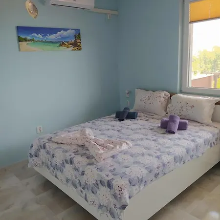 Apartment White град